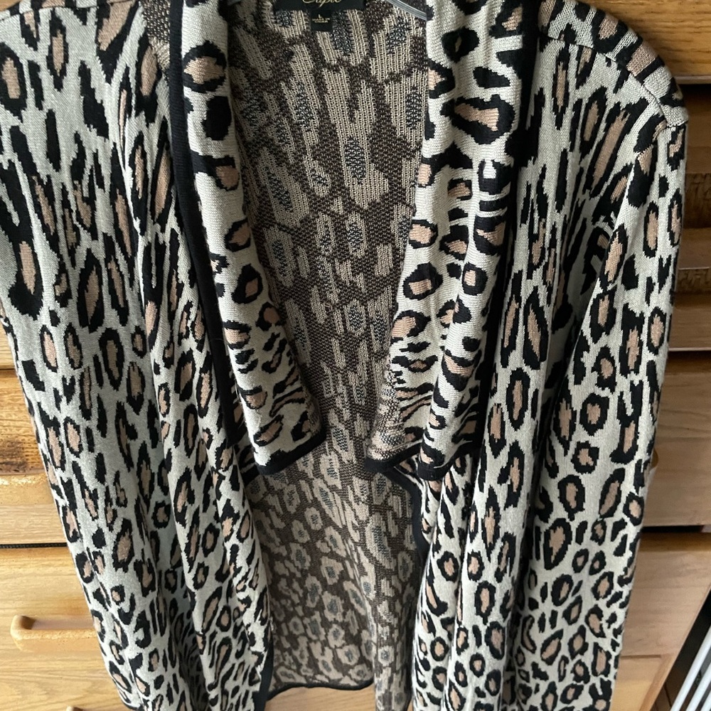 Animal print cardigan size Large